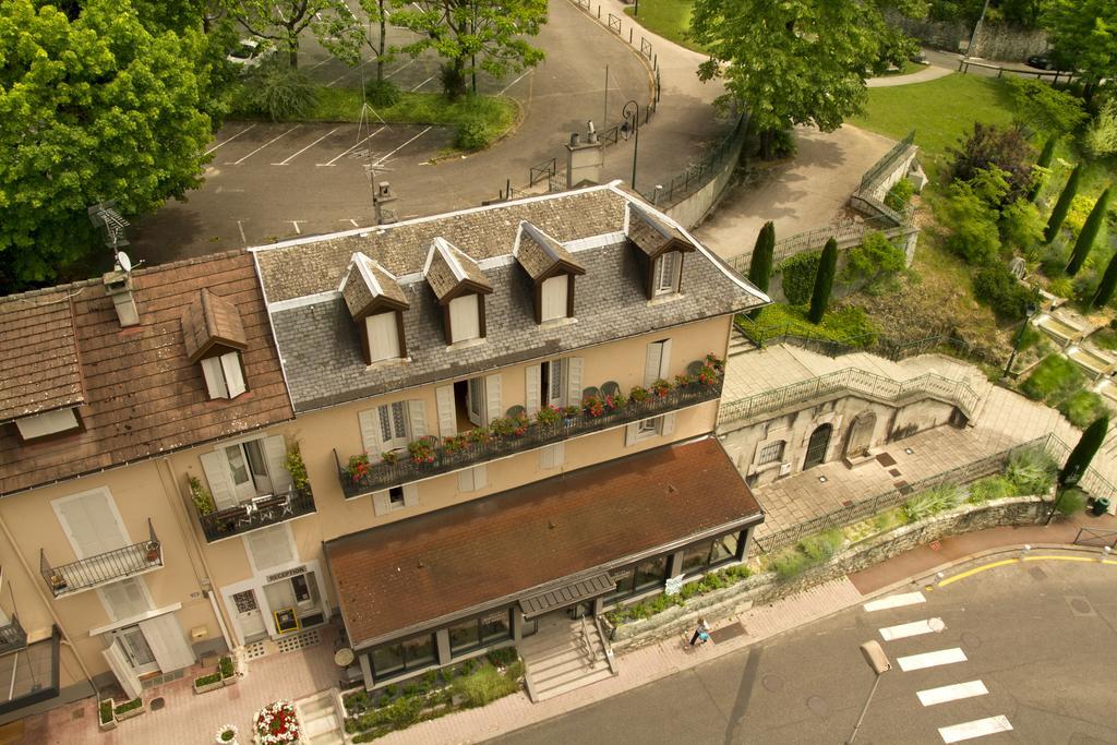 Hotel De La Grotte Aix-les-Bains Bagian luar foto